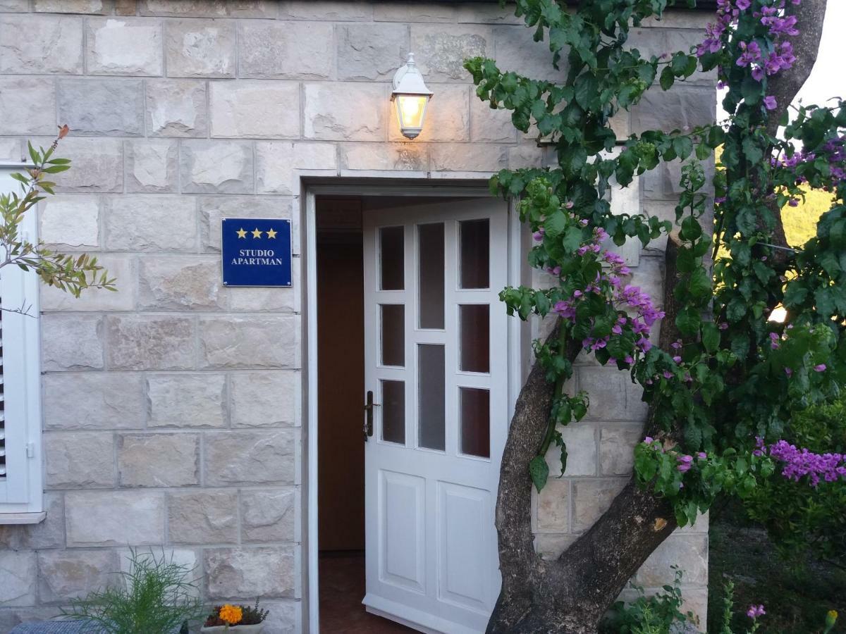 Apartman Matić Stone Harbor Zewnętrze zdjęcie